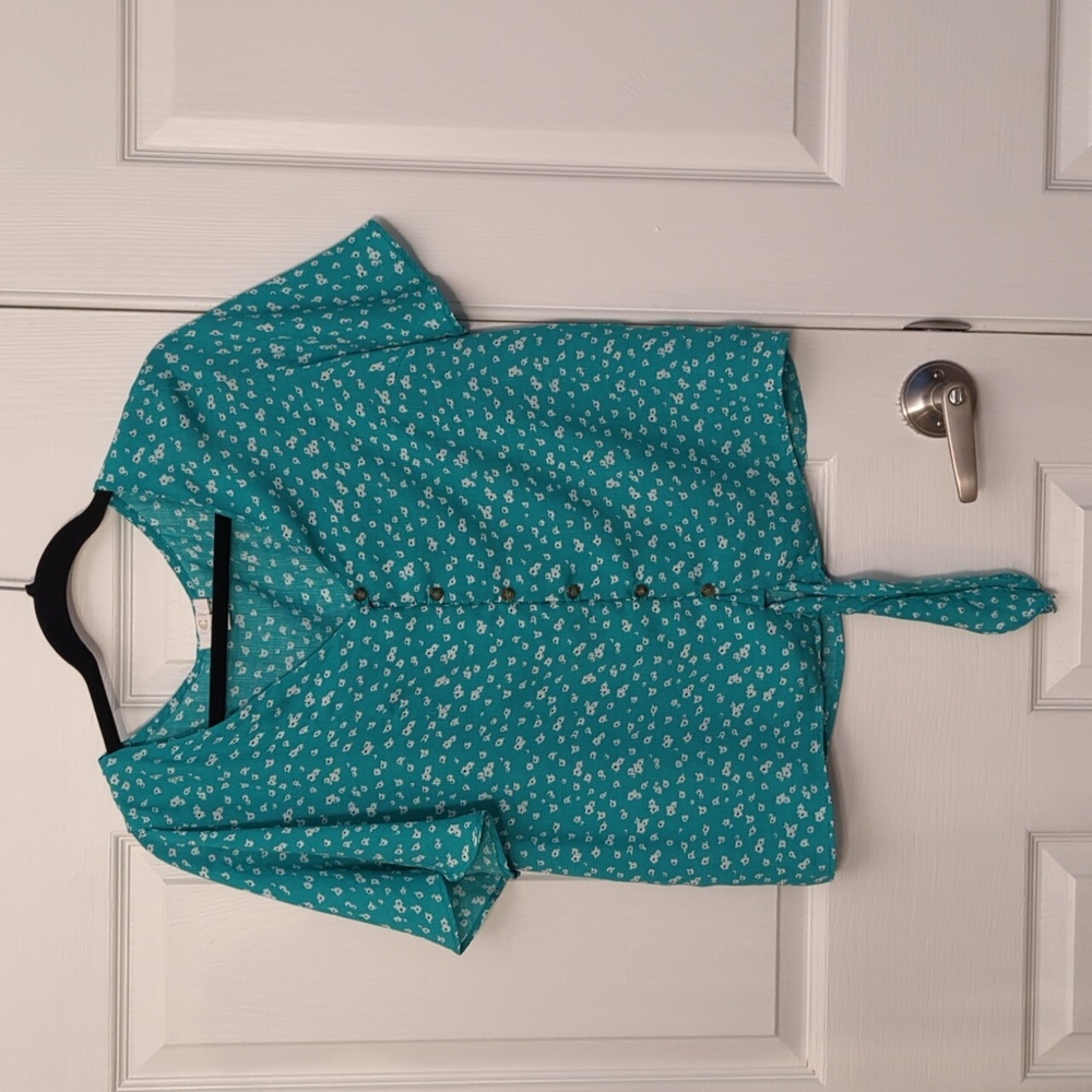 Charming Charlie Turquoise tie top